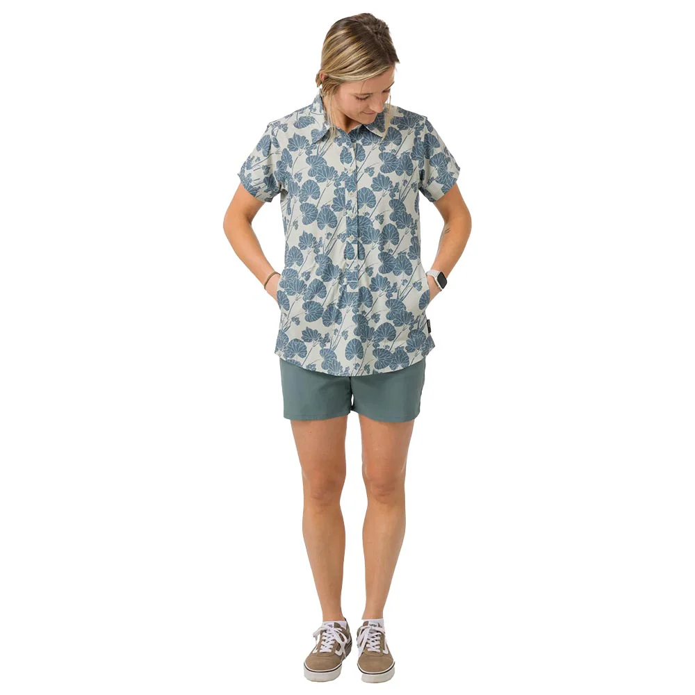 Flylow Women's Aster Shirt 2025 - Image 3