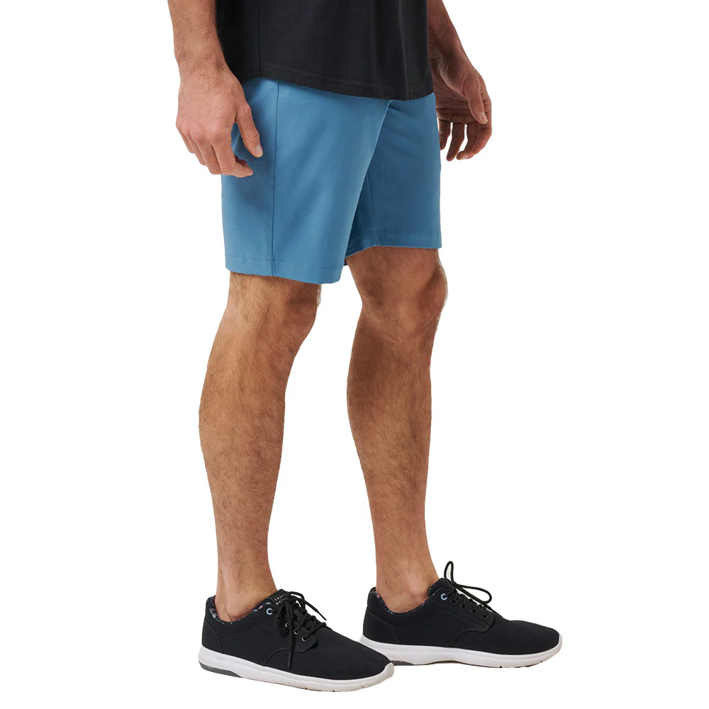 TravisMathew Men's Wanderlust 9in Shorts 2026 - Image 13